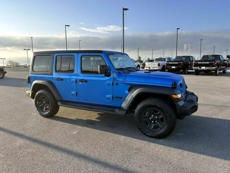 2022 Jeep Wrangler Unlimited Sport S photo 1