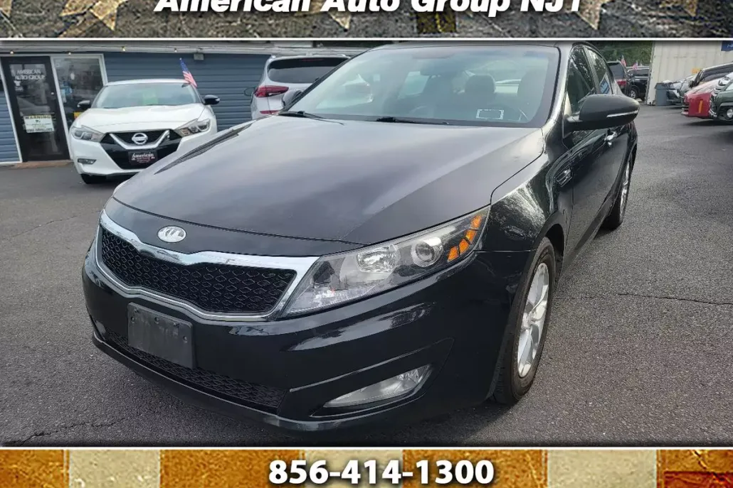 2013 Kia Optima LX photo 1
