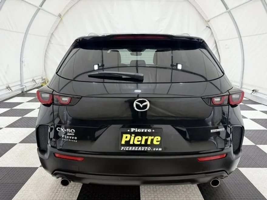 2025 Mazda CX-50 2.5 S Preferred photo 1