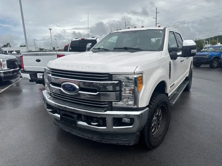 2017 Ford F-250 photo 1