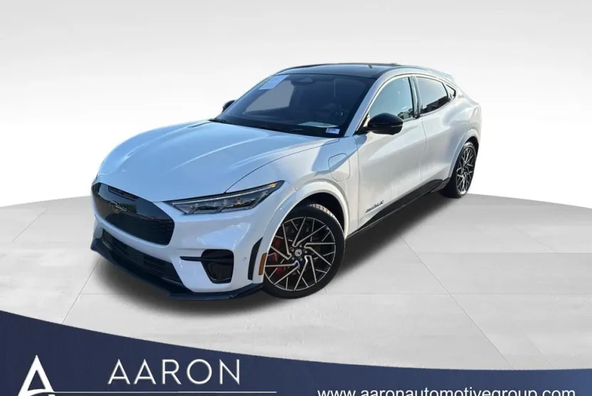 2023 Ford Mustang Mach-E GT photo 1