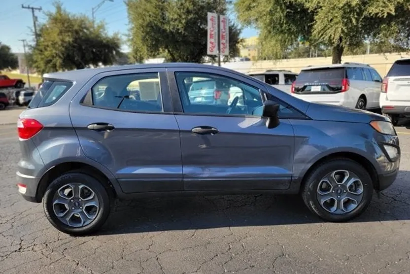 2019 Ford EcoSport S photo 1