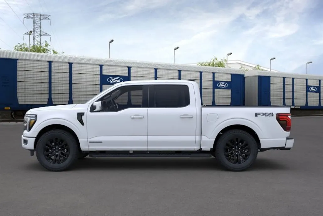 2025 Ford F-150 Lariat photo 1