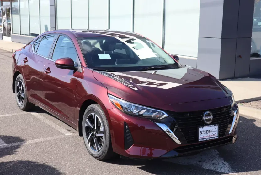2025 Nissan Sentra SV photo 1