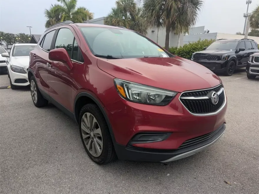 2020 Buick Encore Preferred photo 1