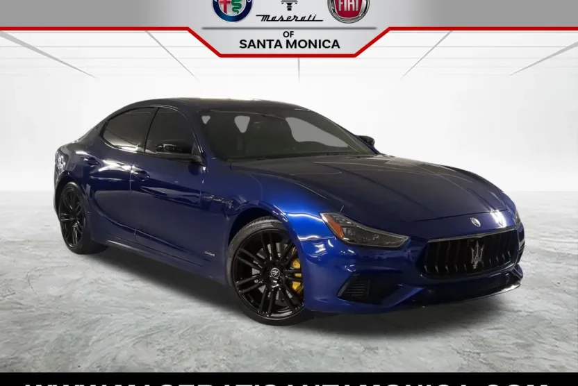 2021 Maserati Ghibli GranSport photo 1