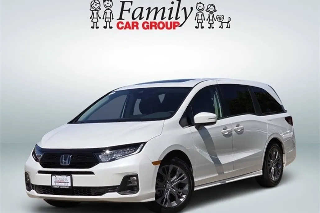 2025 Honda Odyssey Touring photo 1