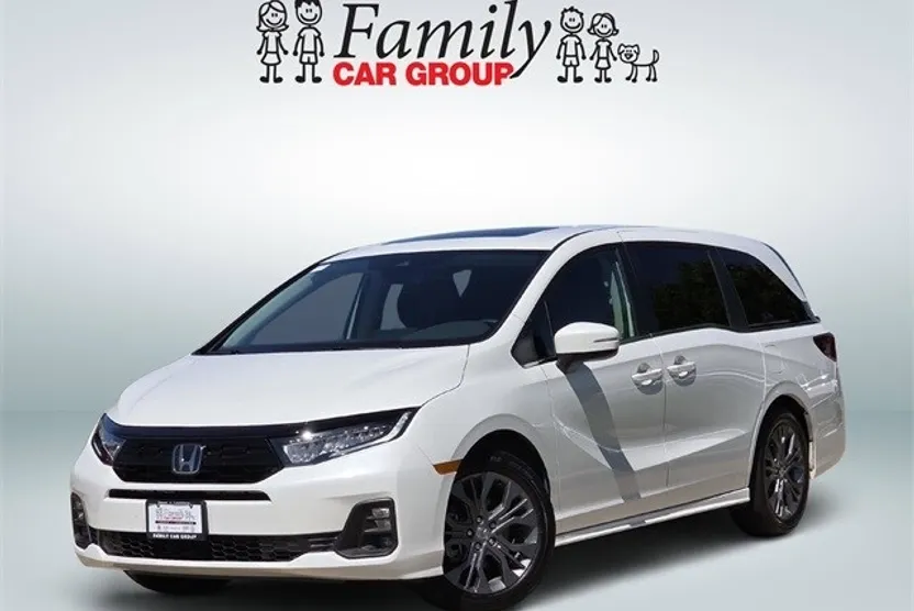 2025 Honda Odyssey Touring photo 1