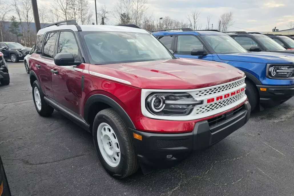 2025 Ford Bronco Sport Heritage photo 1