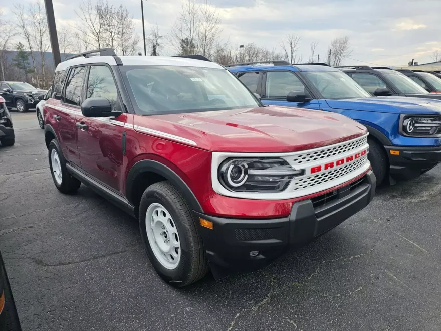 2025 Ford Bronco Sport Heritage photo 1