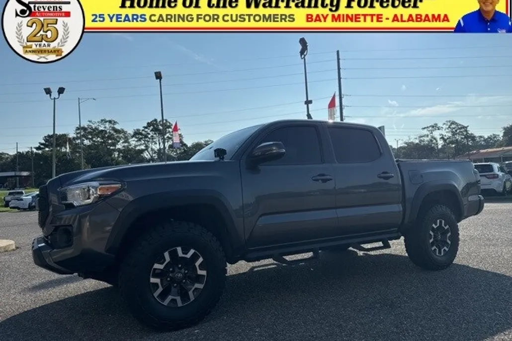 2021 Toyota Tacoma V6 Double Cab photo 1