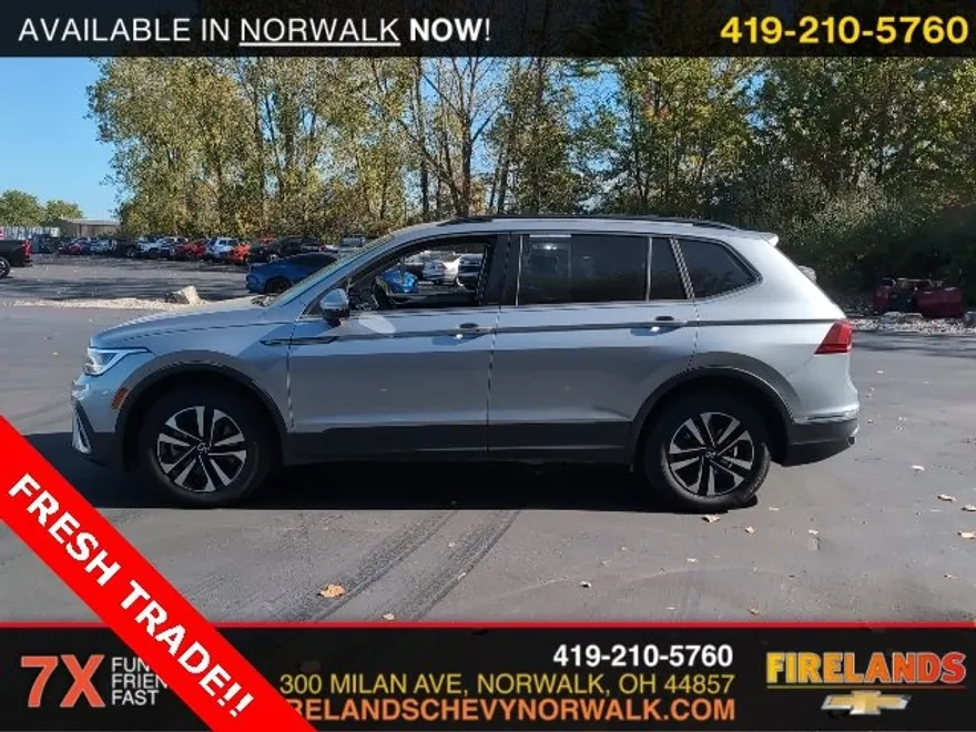 2024 Volkswagen Tiguan S photo 1