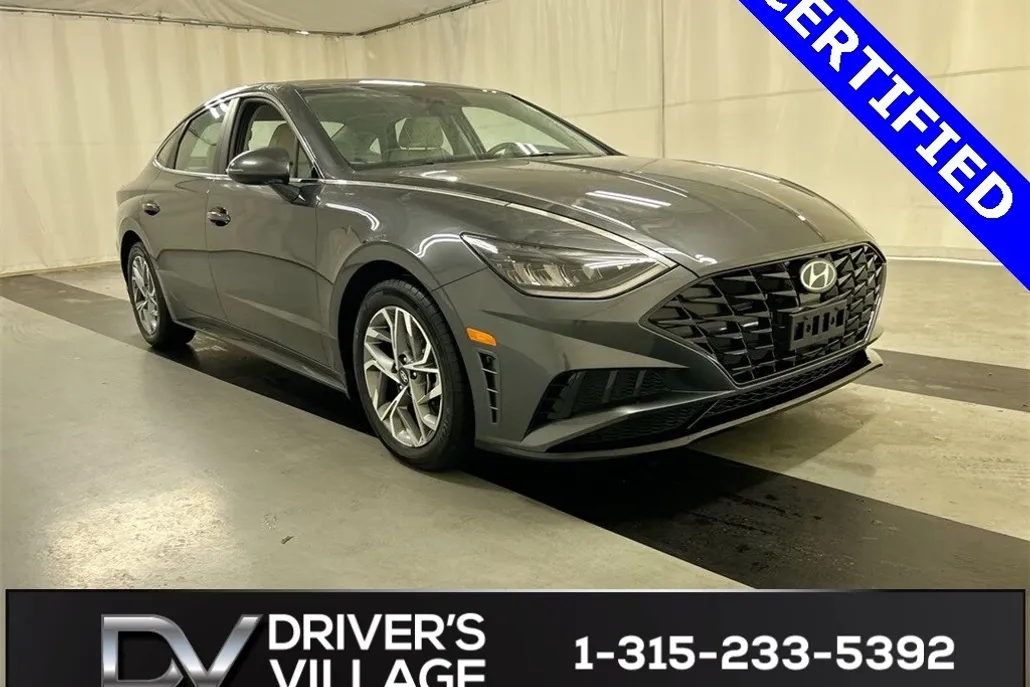 2023 Hyundai Sonata SEL photo 1