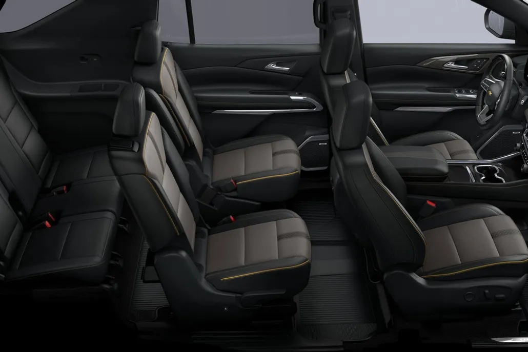 2026 Chevrolet Traverse High Country photo 1
