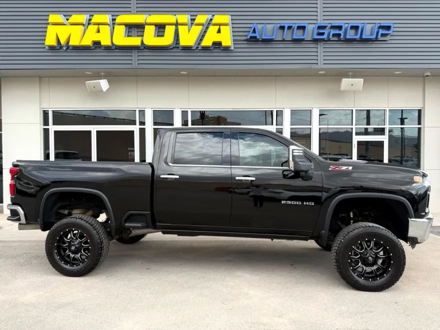 2020 Chevrolet Silverado 2500HD LTZ photo 1