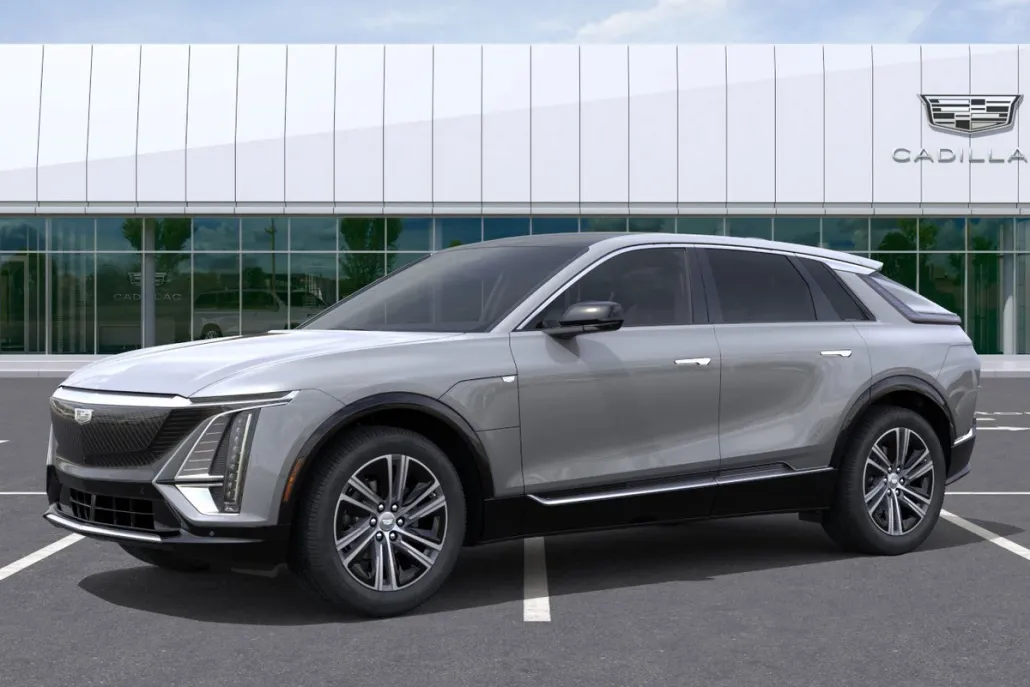 2026 Cadillac Lyriq Luxury photo 1