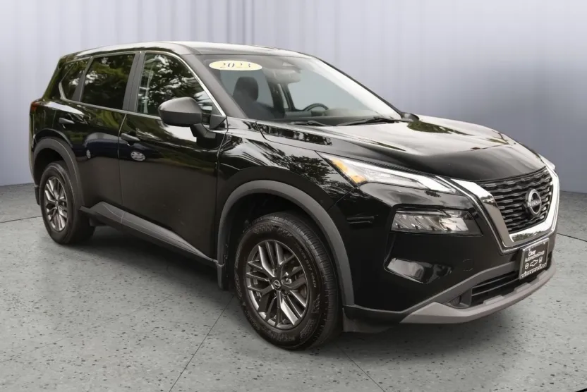 2023 Nissan Rogue S photo 1