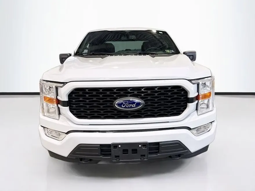 2022 Ford F-150 XL photo 1