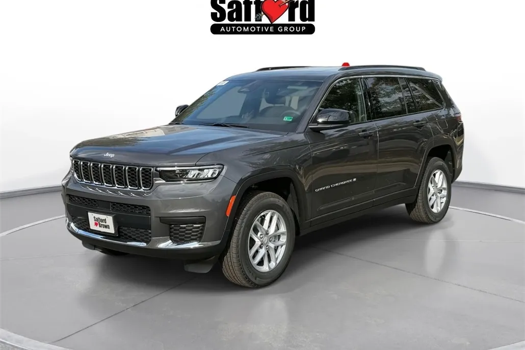 2025 Jeep Grand Cherokee Laredo X photo 1