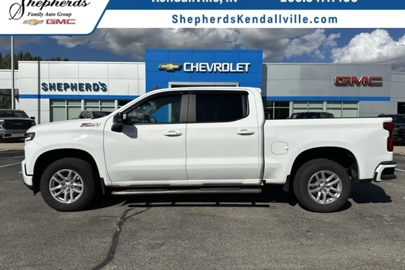 2021 Chevrolet Silverado 1500 RST photo 1