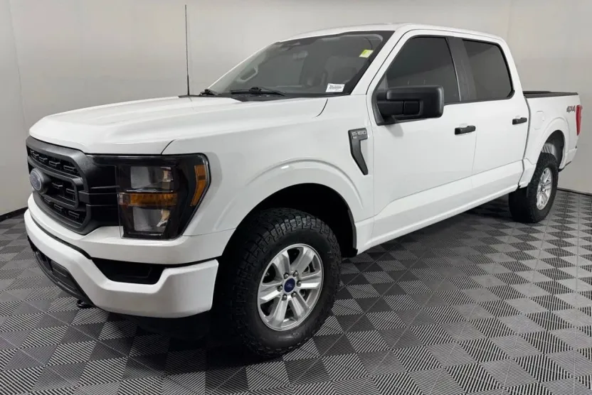 2023 Ford F-150 XL photo 1