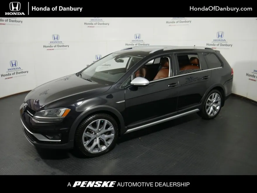 2017 Volkswagen Golf Alltrack TSI S 4Motion photo 1