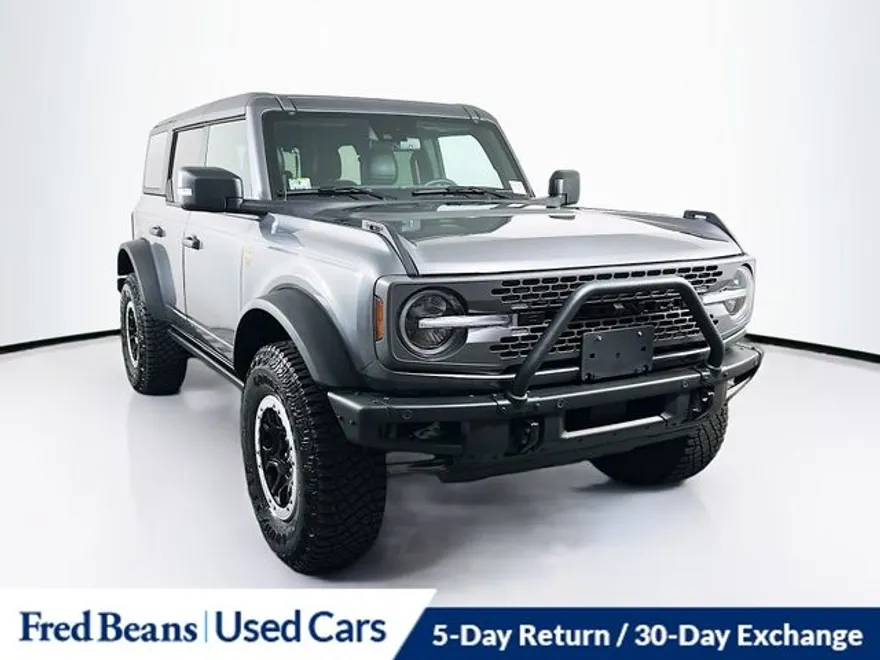 2023 Ford Bronco Badlands photo 1