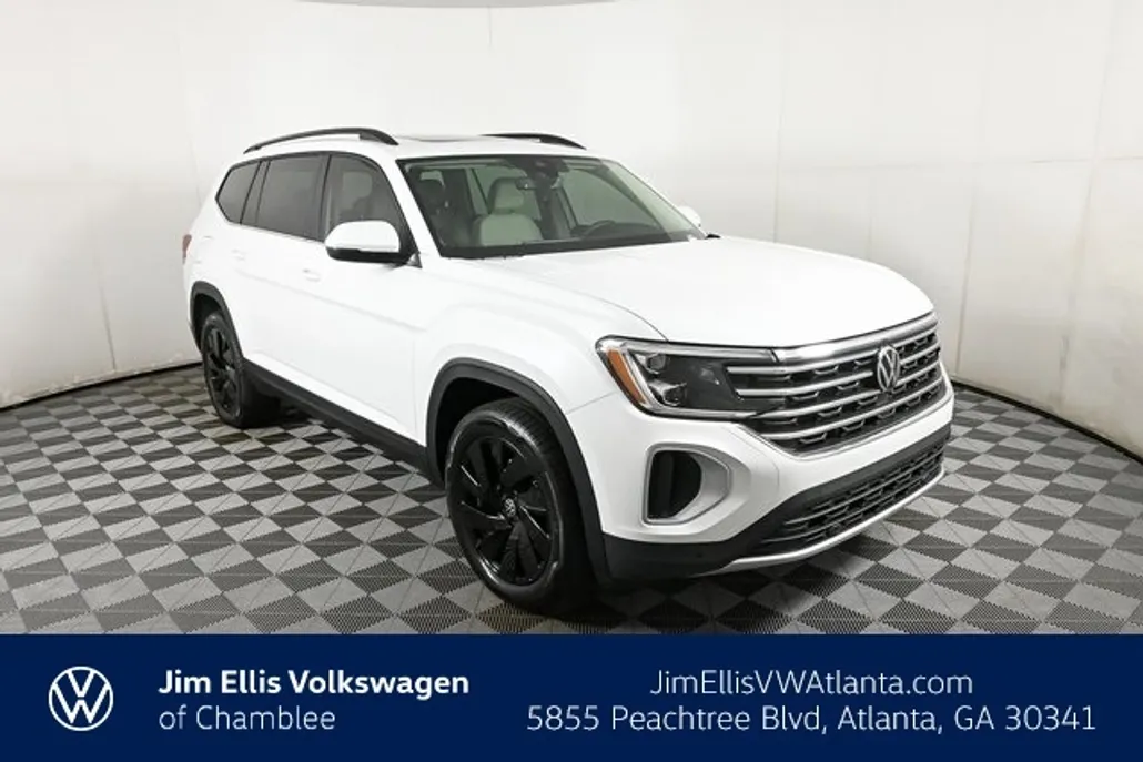 2026 Volkswagen Atlas SE Technology photo 1
