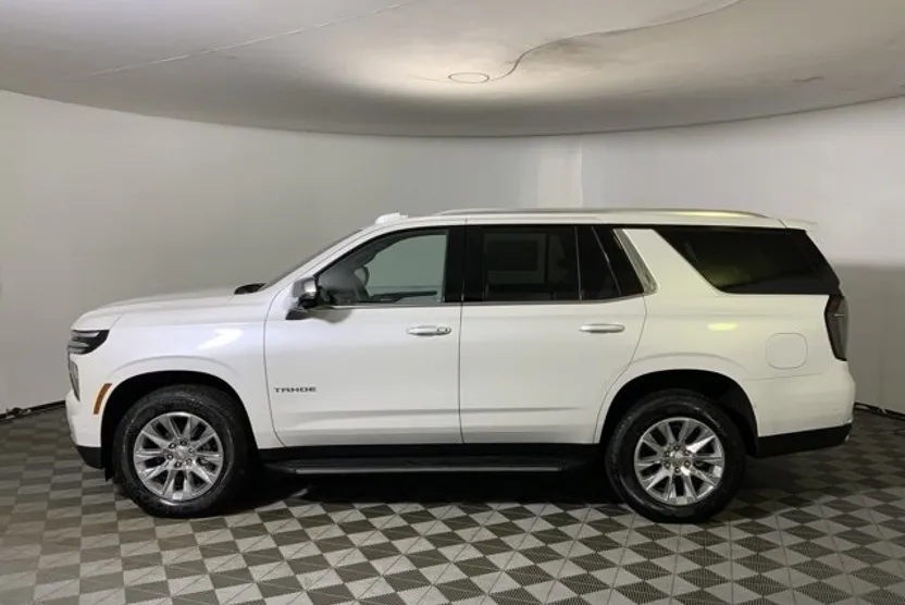 2025 Chevrolet Tahoe Premier photo 1