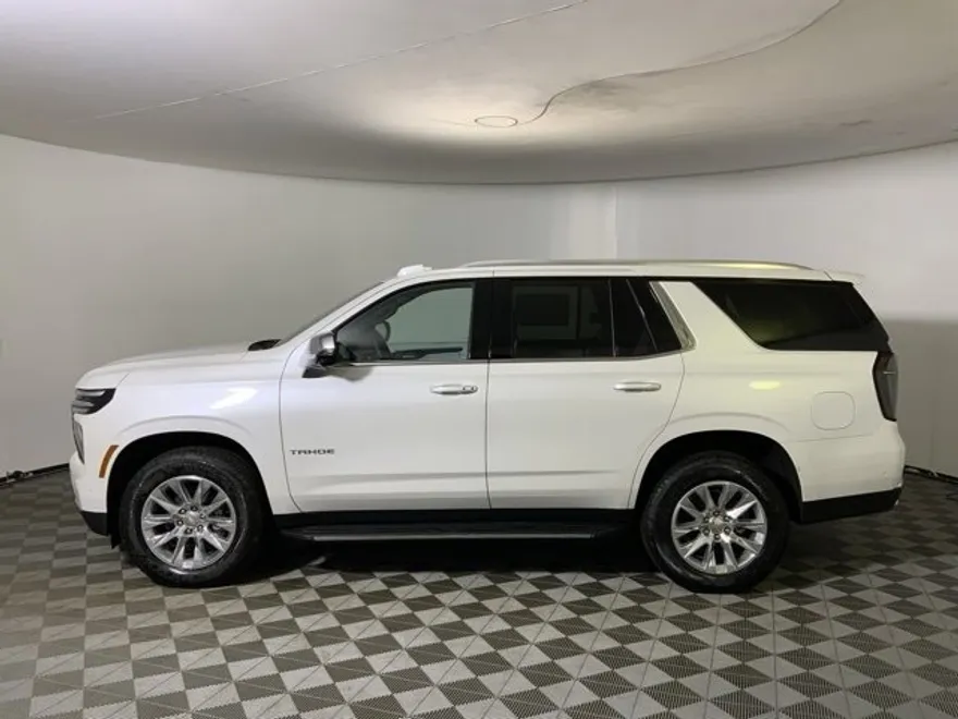 2025 Chevrolet Tahoe Premier photo 1