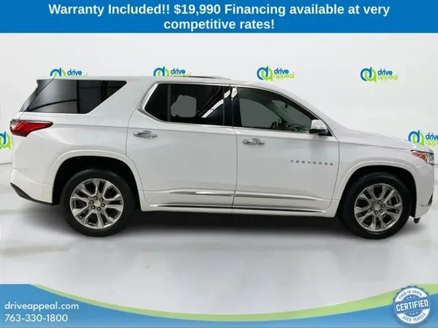 2018 Chevrolet Traverse Premier photo 1