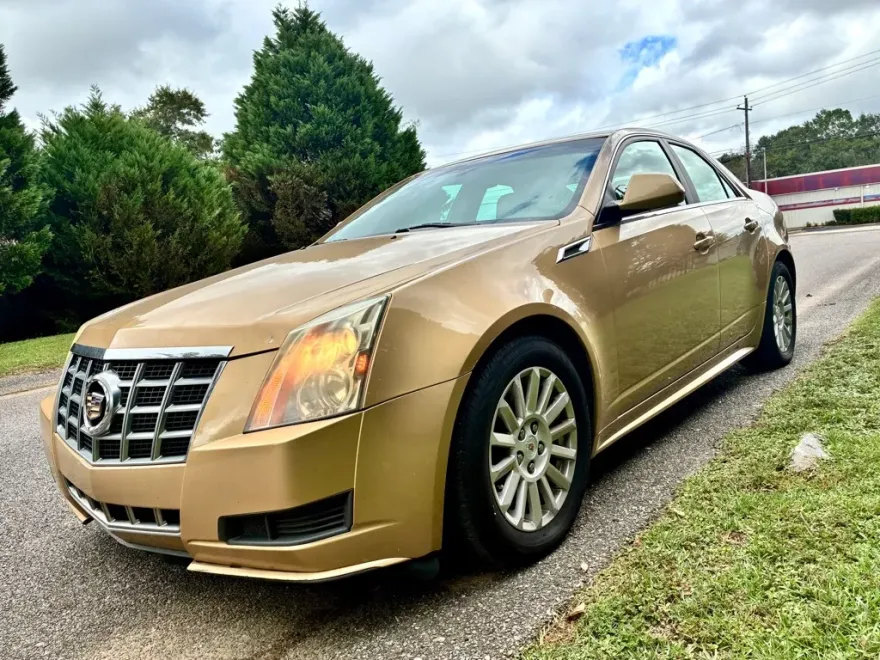 2013 Cadillac CTS Luxury photo 1