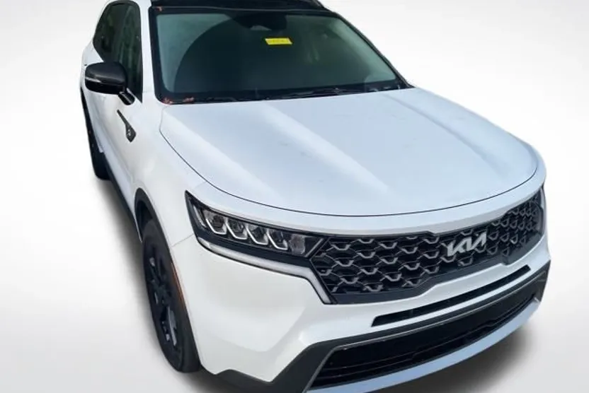 2022 Kia Sorento S photo 1