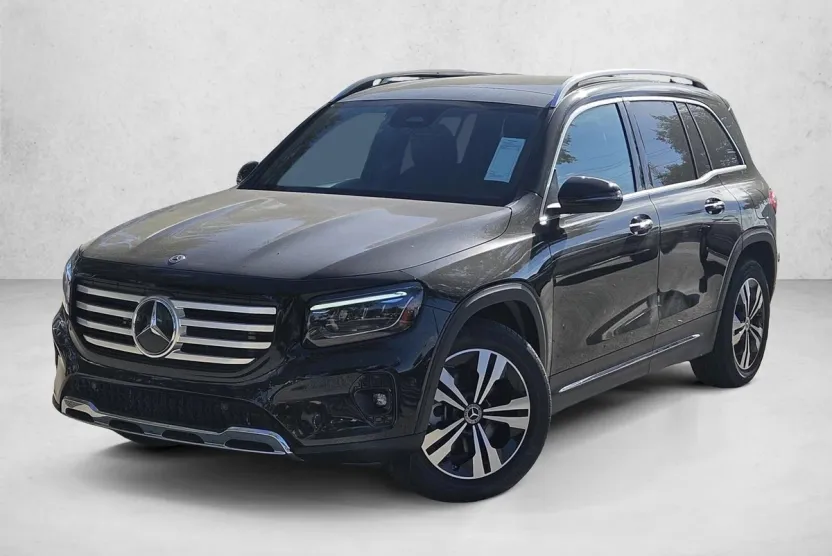 2025 Mercedes Benz GLB 250 photo 1