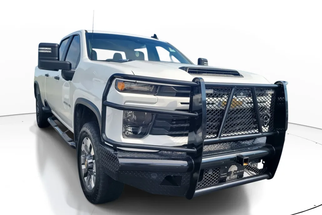 2024 Chevrolet Silverado 2500HD Custom photo 1