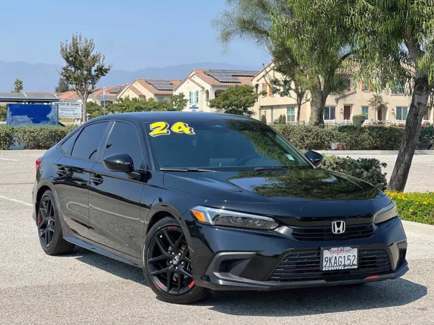 2024 Honda Civic Sport photo 1