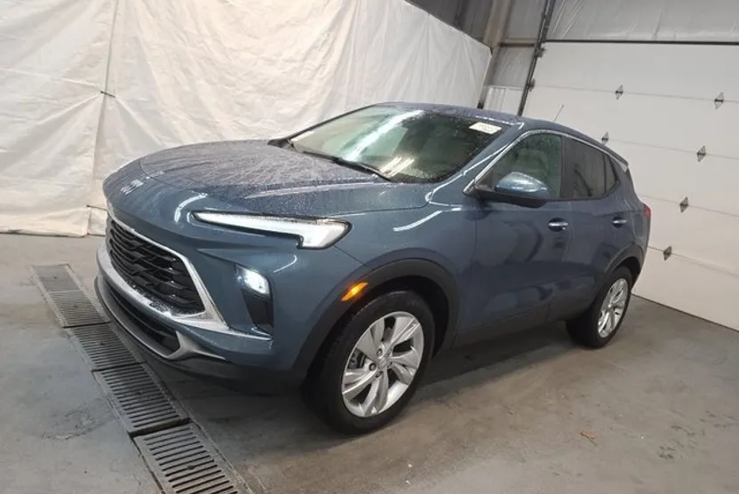 2024 Buick Encore GX Preferred photo 1