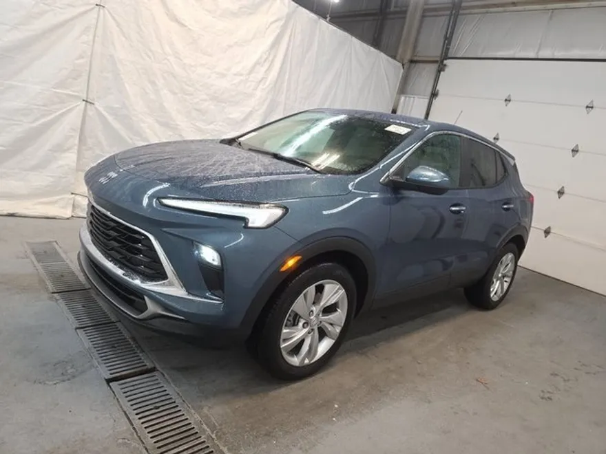 2024 Buick Encore GX Preferred photo 1