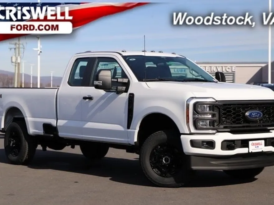 2025 Ford F-250 XL photo 1