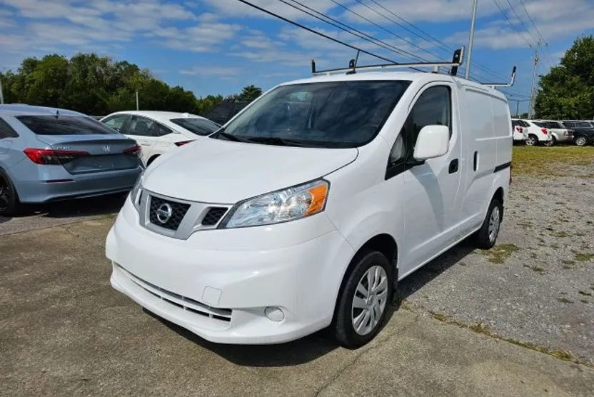 2021 Nissan NV200 SV photo 1