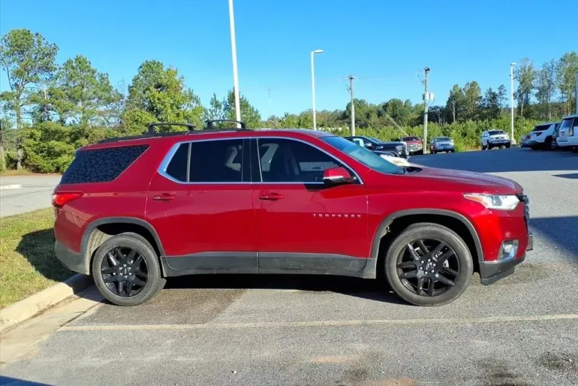2020 Chevrolet Traverse Cloth photo 1