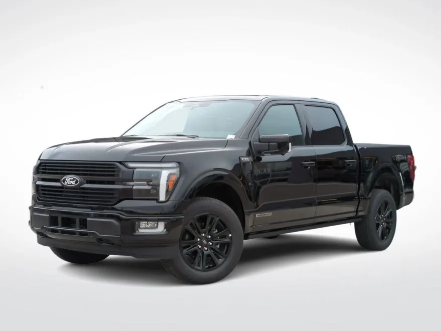2025 Ford F-150 Platinum photo 1