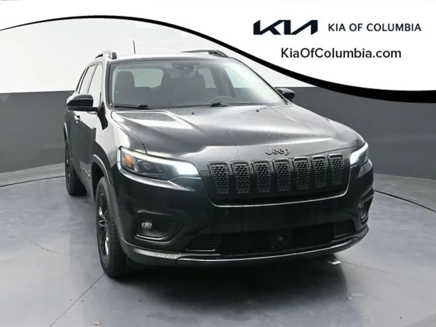 2023 Jeep Cherokee Altitude Lux photo 1