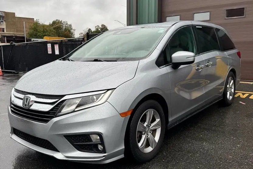 2018 Honda Odyssey EX-L photo 1