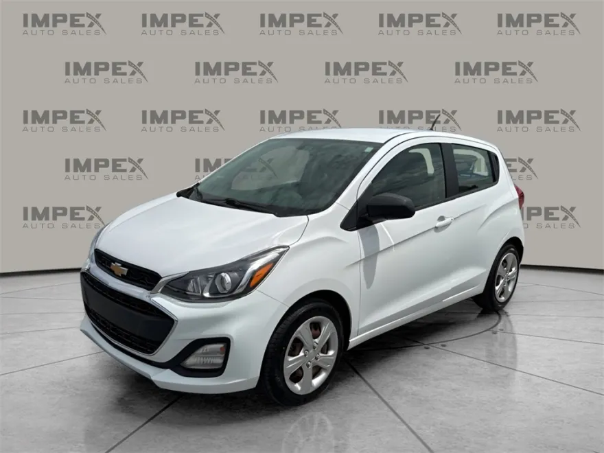 2019 Chevrolet Spark LS photo 1