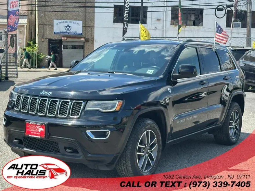 2020 Jeep Grand Cherokee Altitude photo 1