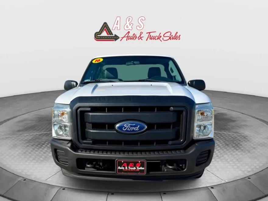2016 Ford F-250 photo 1