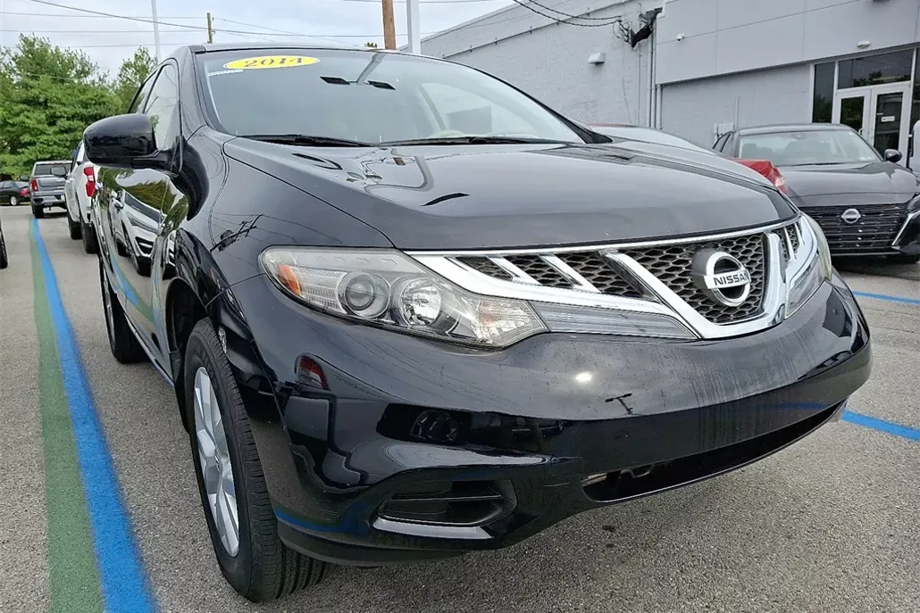 2014 Nissan Murano S photo 1