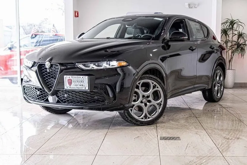 2025 Alfa Romeo Tonale Veloce photo 1