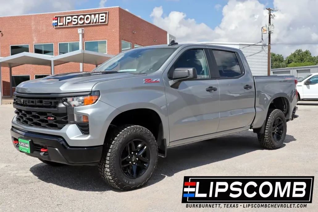 2025 Chevrolet Silverado 1500 Custom Trail Boss photo 1